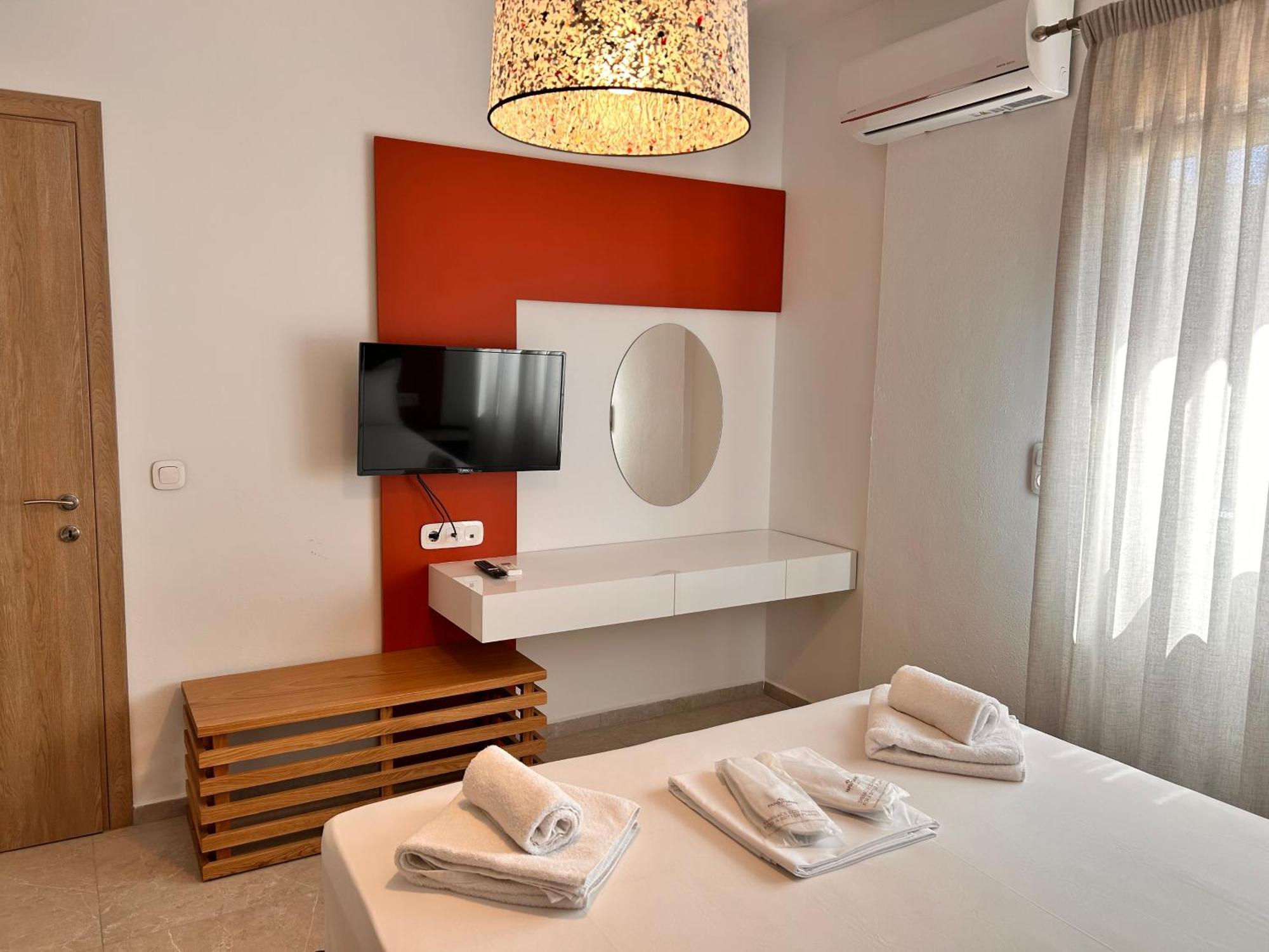 Quince City 2 Heraklion  Exterior photo